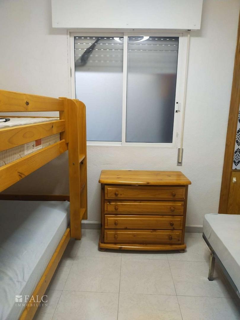 Schlafzimmer 1