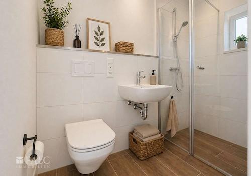 Badezimmer im Erdgeschoss /Einrichtungsbeispiel