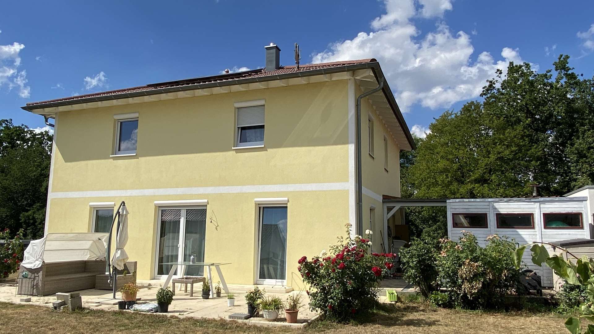 Ansicht Süd mit Sonnenterrasse