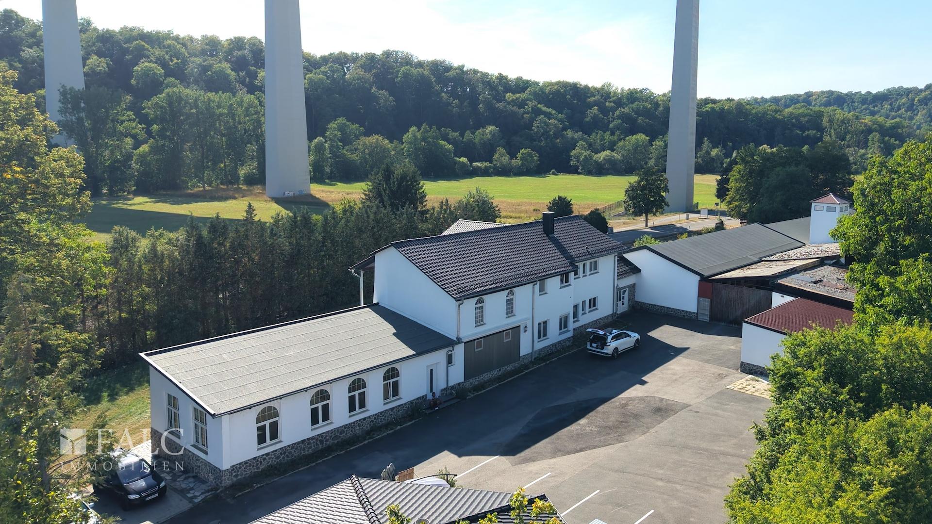 Hofbereich mit viel Platz