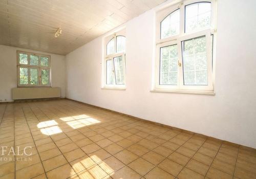 Büro momentan (EG)