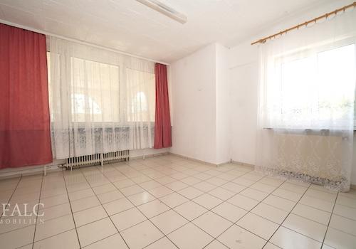 Schlafzimmer momentan (EG)