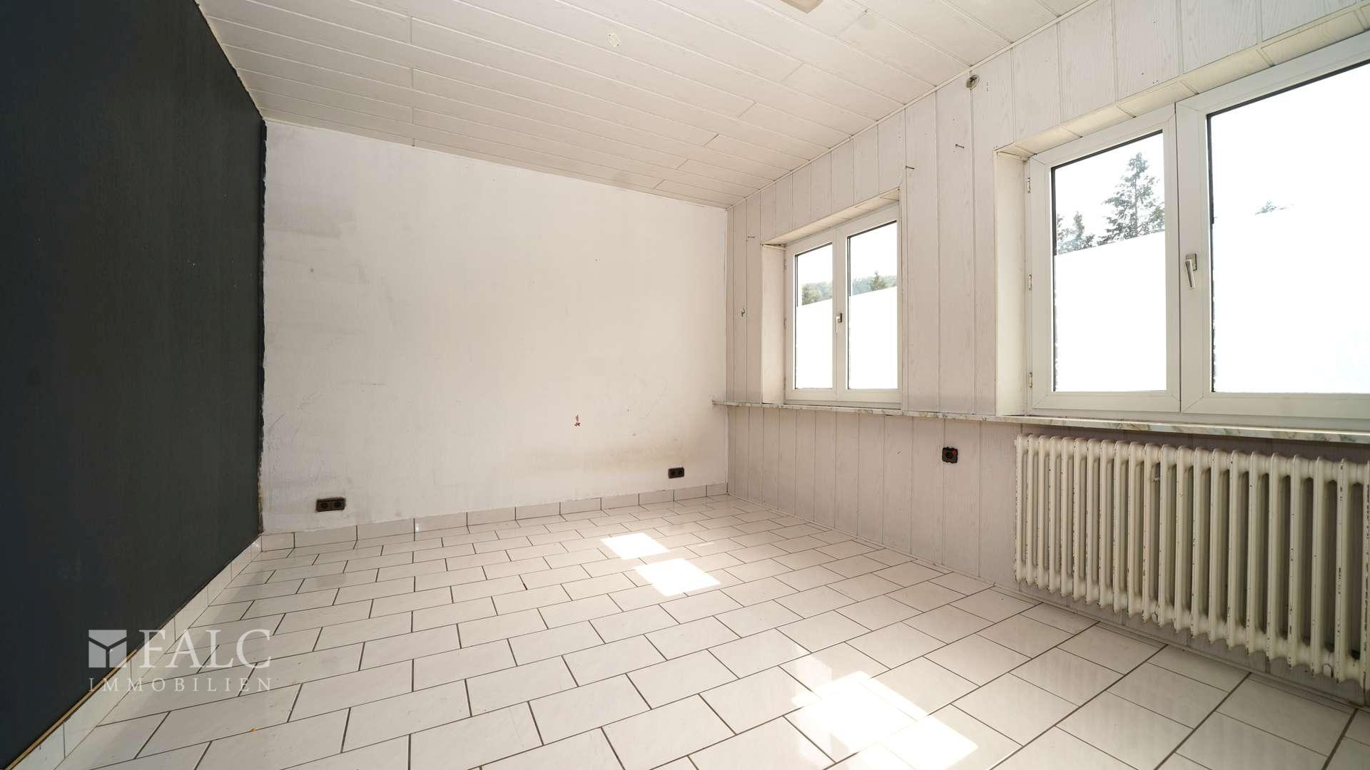 Kinder- oder Gästezimmer momentan (EG)