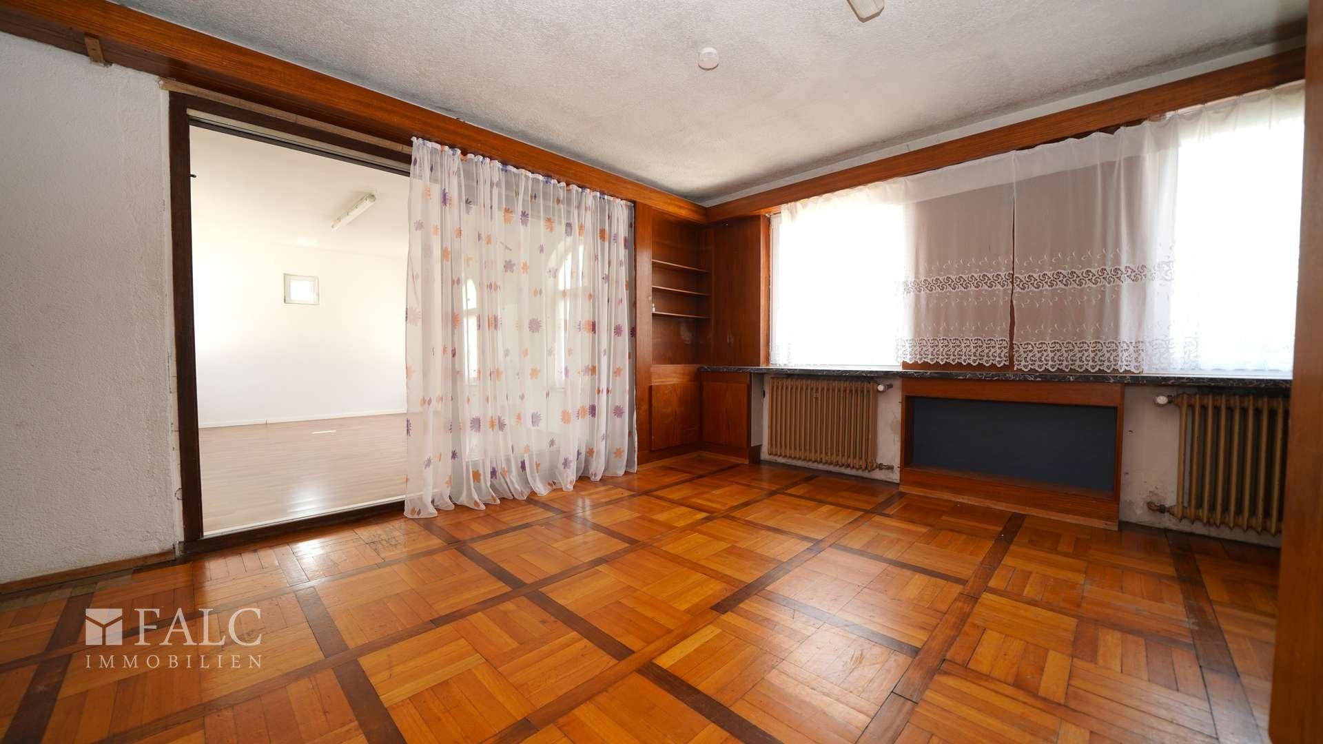 Schlafzimmer momentan (OG)