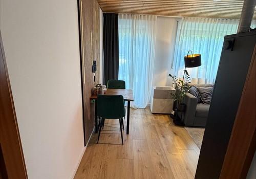 UG Zimmer 8