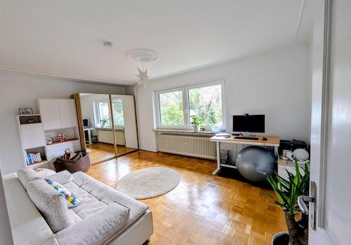 Arbeitszimmer o. Gästezimmer