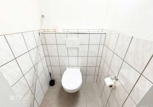 WC 2
