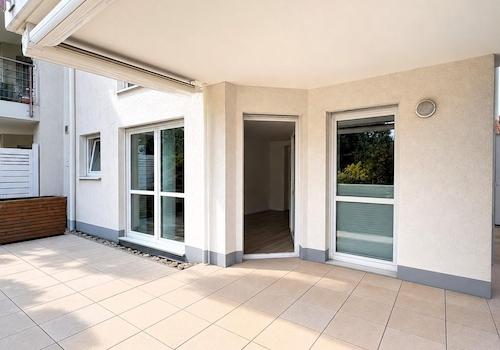 Terrasse überdacht + Ergänzung