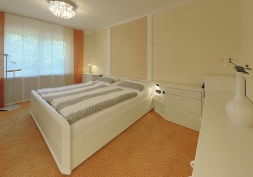 Großes Schlafzimmer...