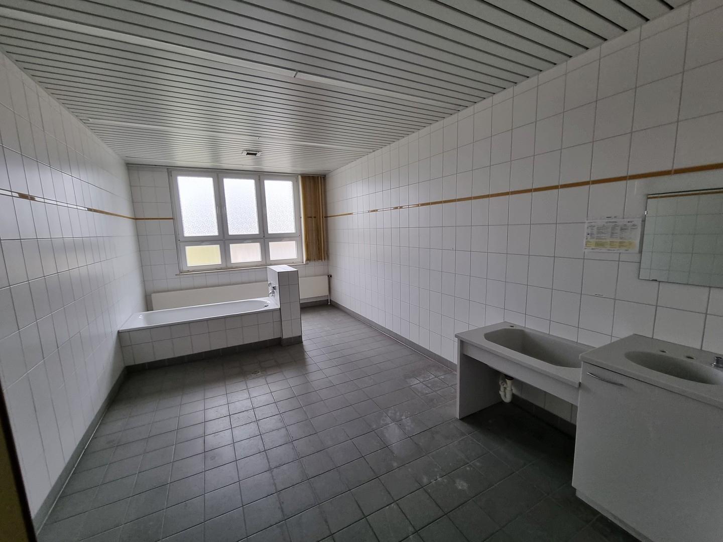 Krankenhaus_Behandlungsraum_2