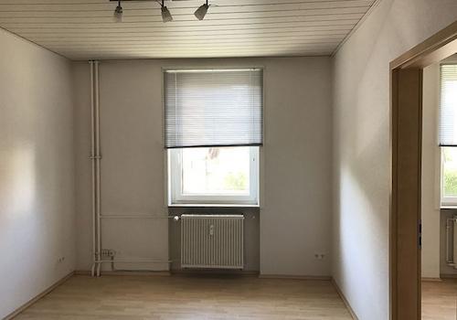 Wohnzimmer mit Zugang ..., EG