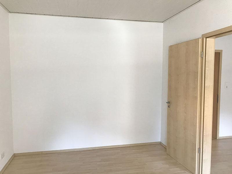 ... zum Schlafzimmer, EG