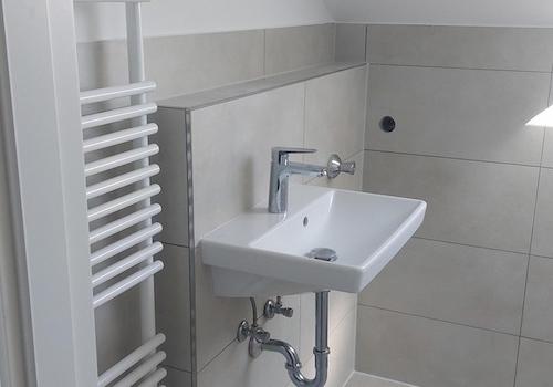 Waschbecken noch ohne USchrank
