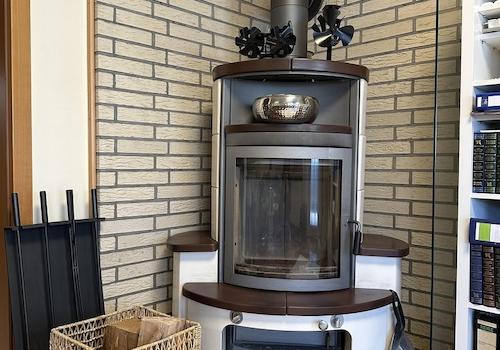 Kamin EG