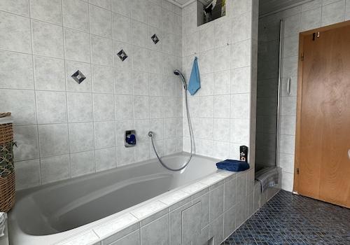 Badewanne EG 