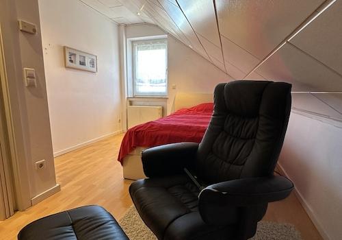 Schlafzimmer DG 2