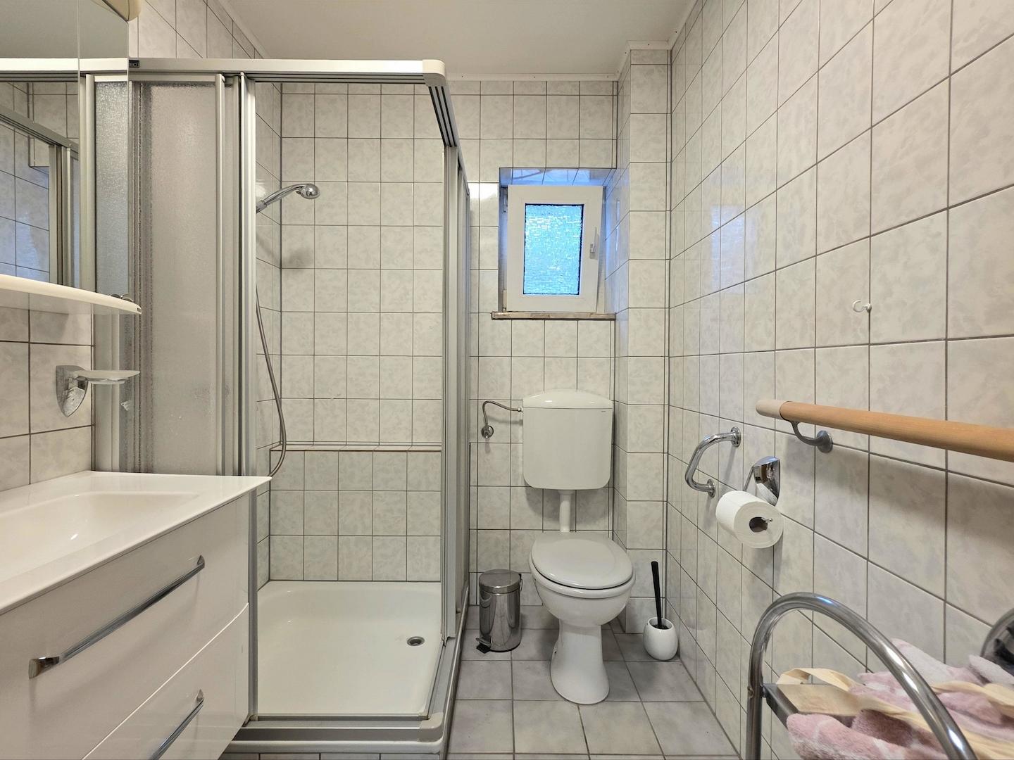 Badezimmer EG