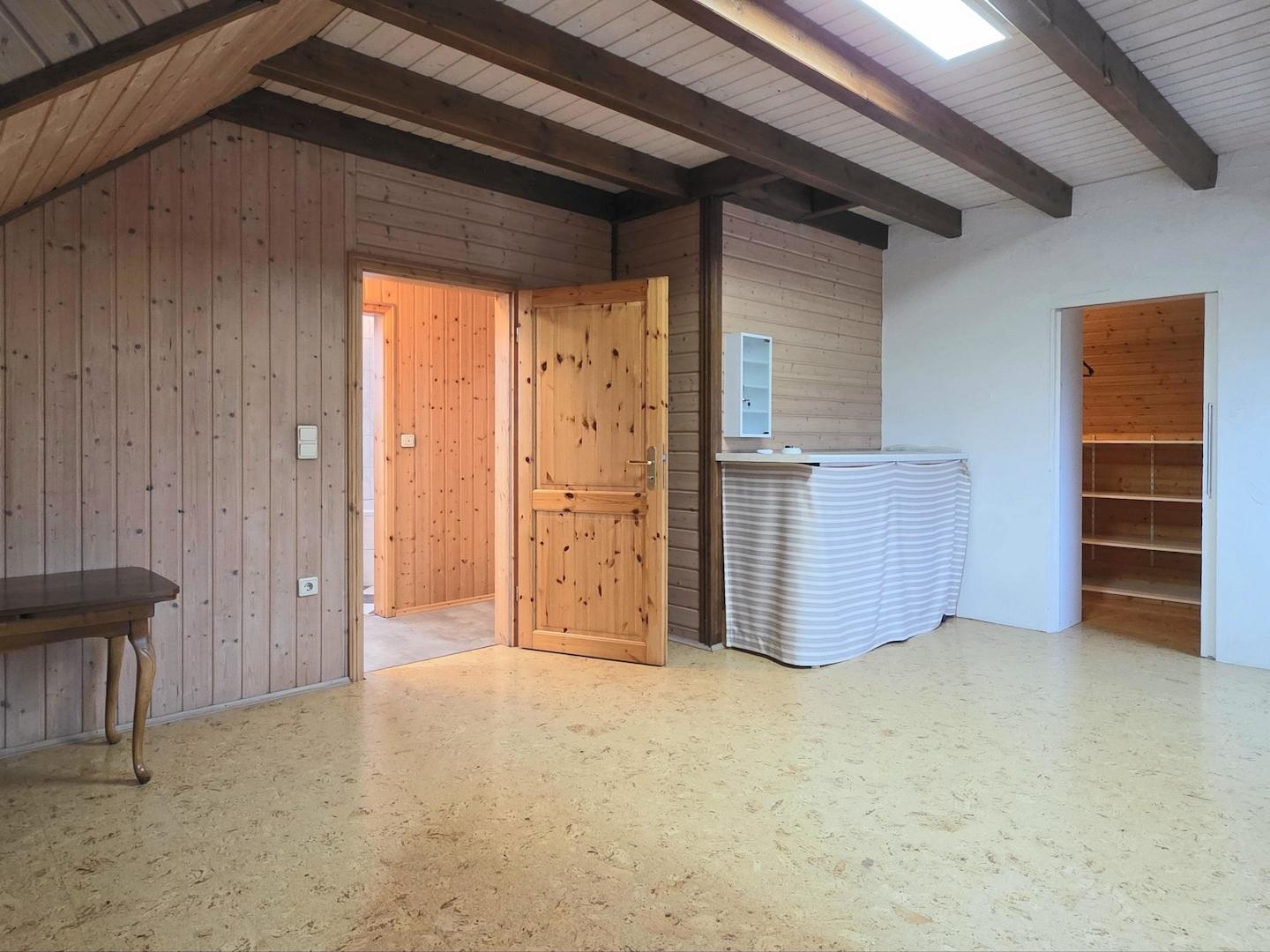 Schlafzimmer DG