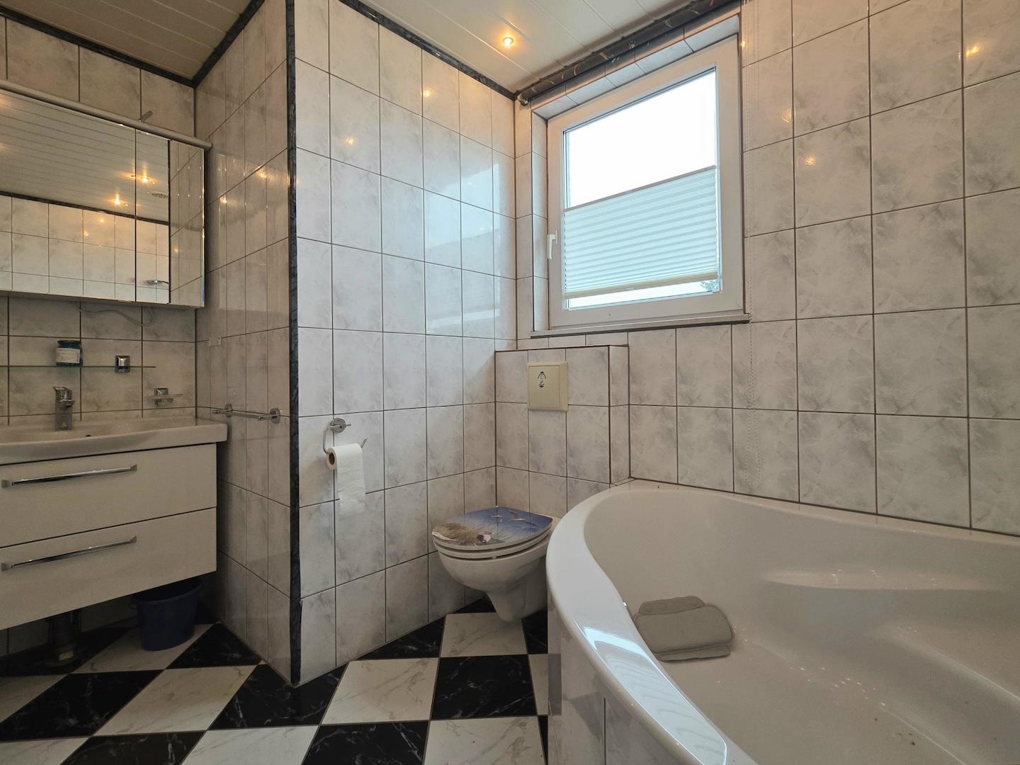 Badezimmer DG