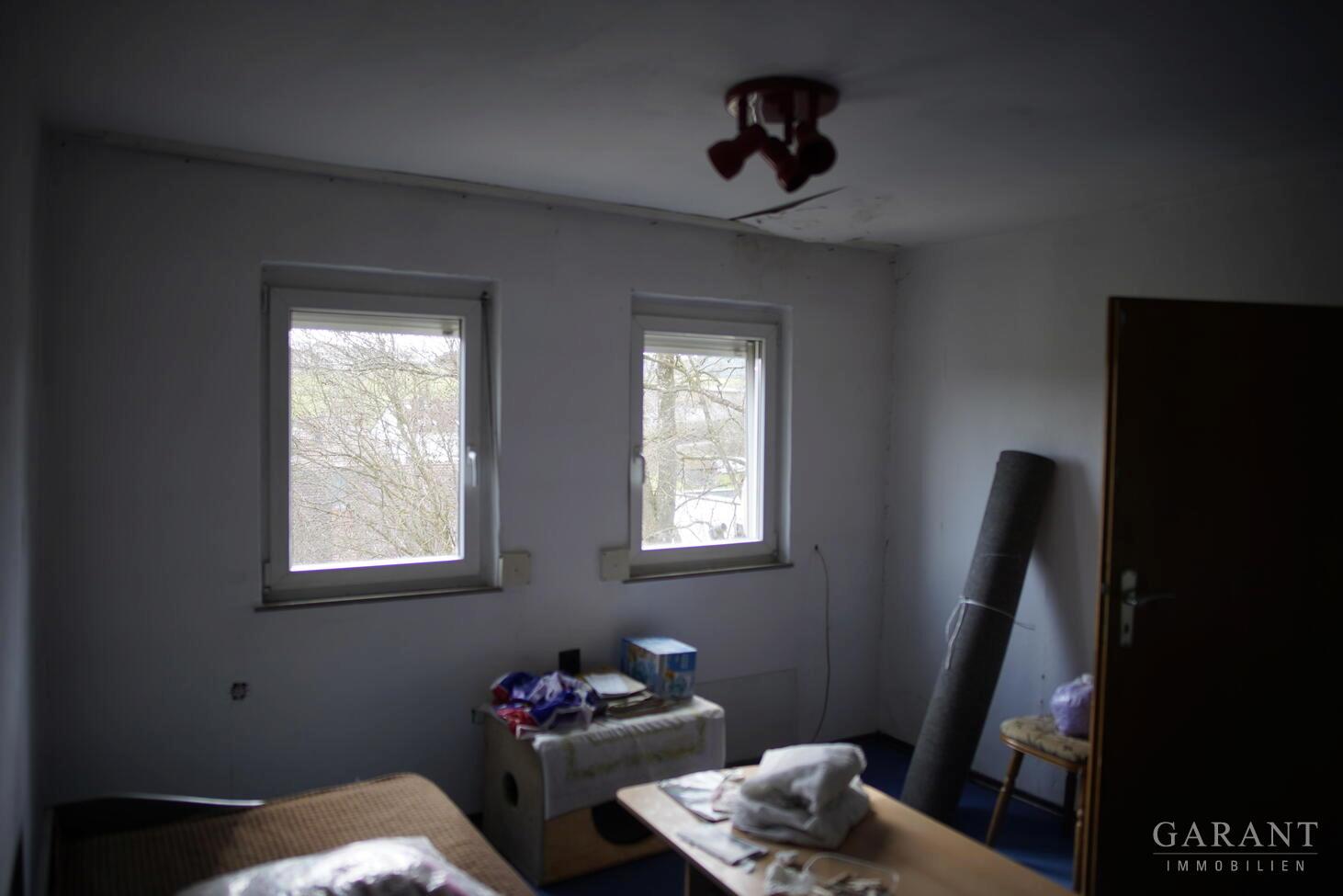 Durchgangszimmer DG