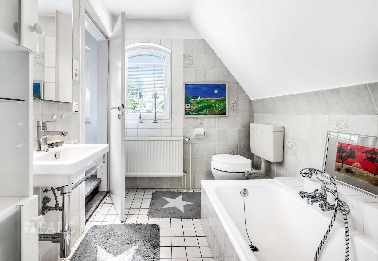 Badezimmer I - Obergeschoss