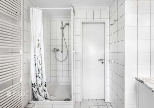 Badezimmer II - Obergeschoss