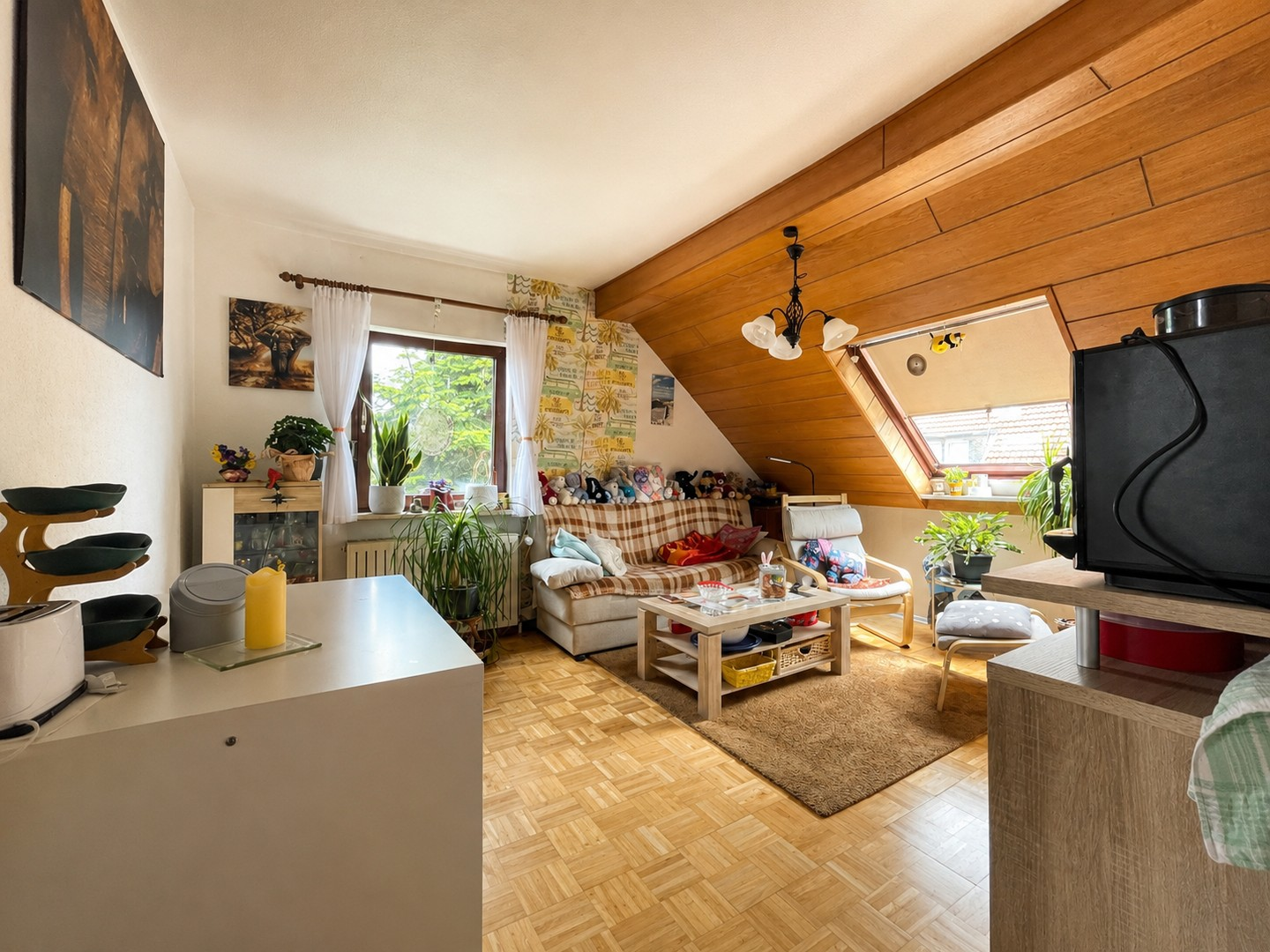 Wohnzimmer Blick in Raum