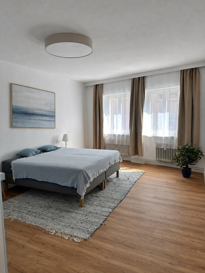 Großes Schlafzimmer