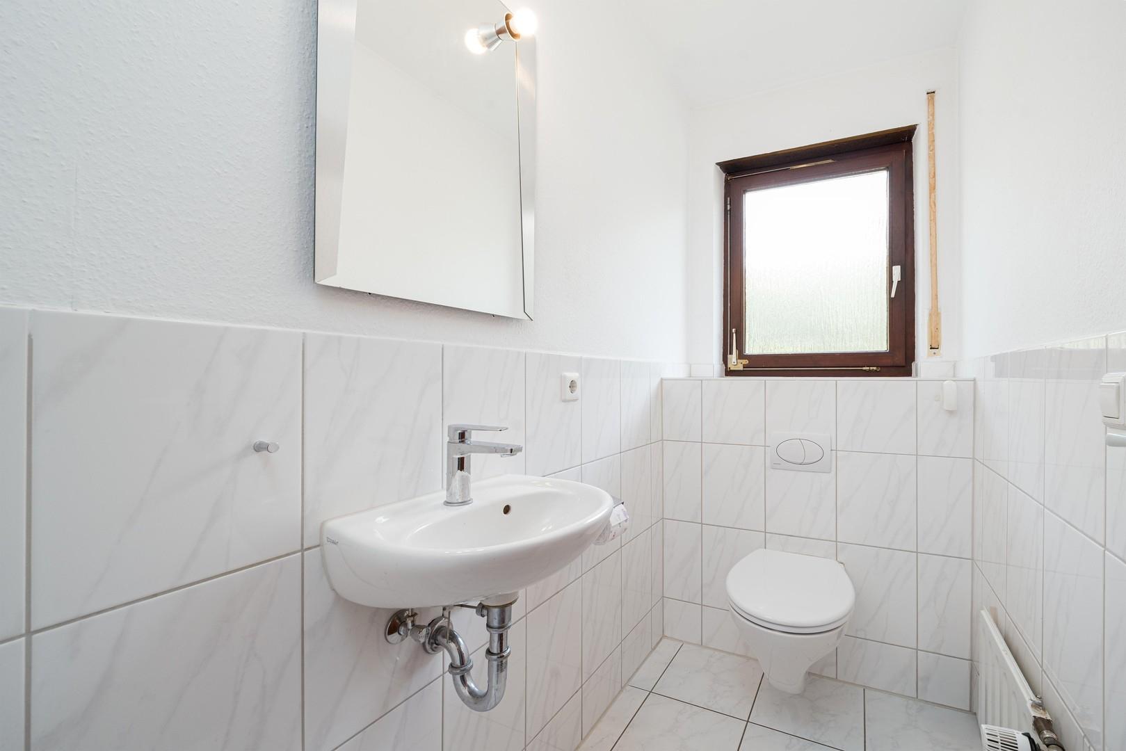 Gäste-WC EG