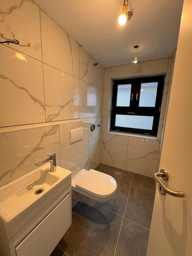 Gäste WC mit Dusche