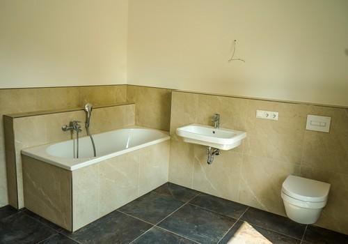 Badezimmer OG