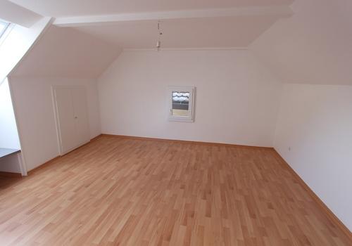 2 OG_Schlafen_www.villingen.immobilien