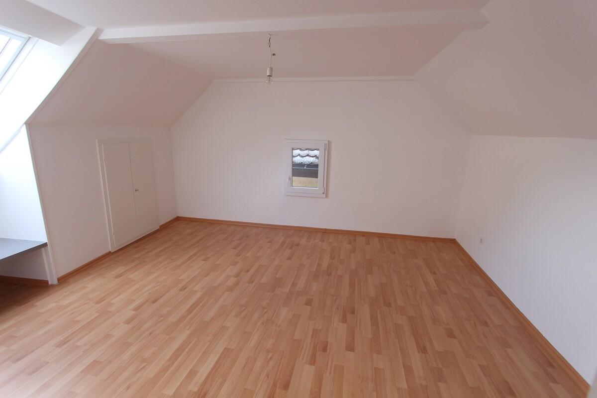 2 OG_Schlafen_www.villingen.immobilien