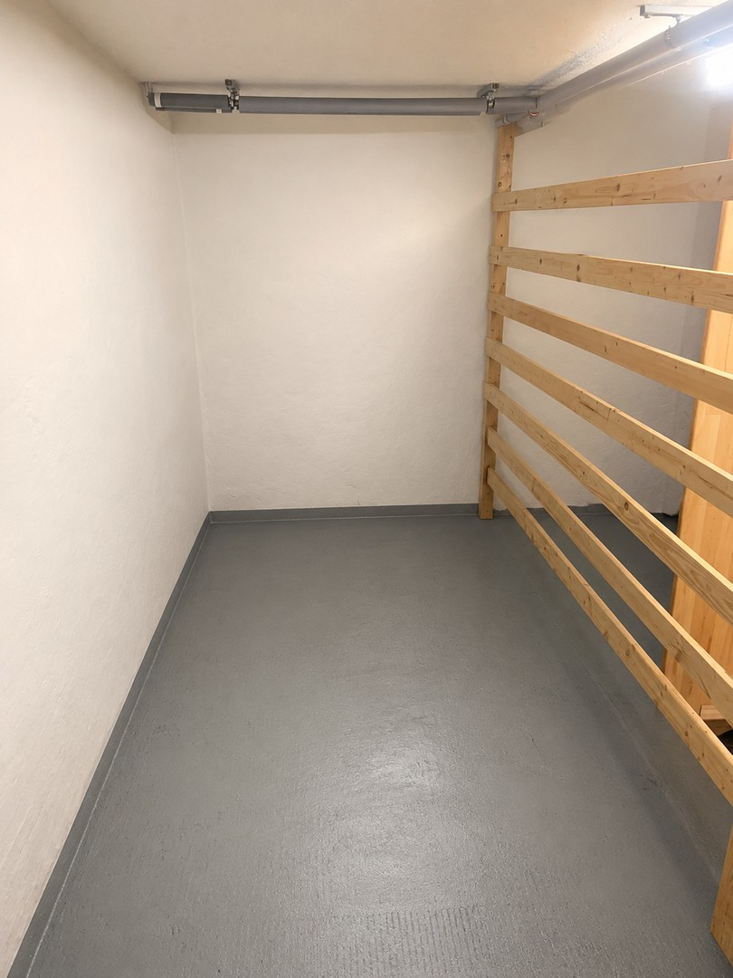abschließbares Kellerabteil