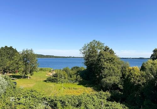 Blick auf den See vom DG