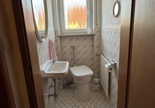 Gästetoilette EG