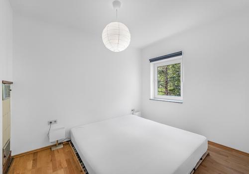 Schlafzimmer Ansicht 1