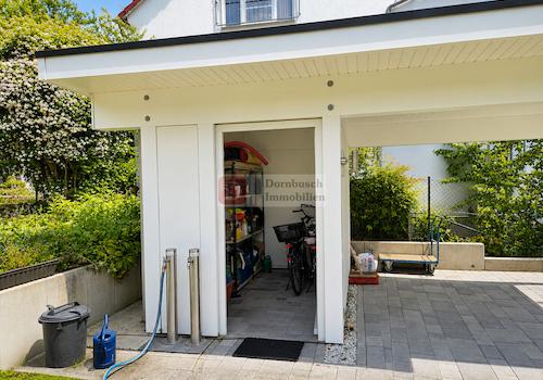 Fahrrad- und Gerätehaus