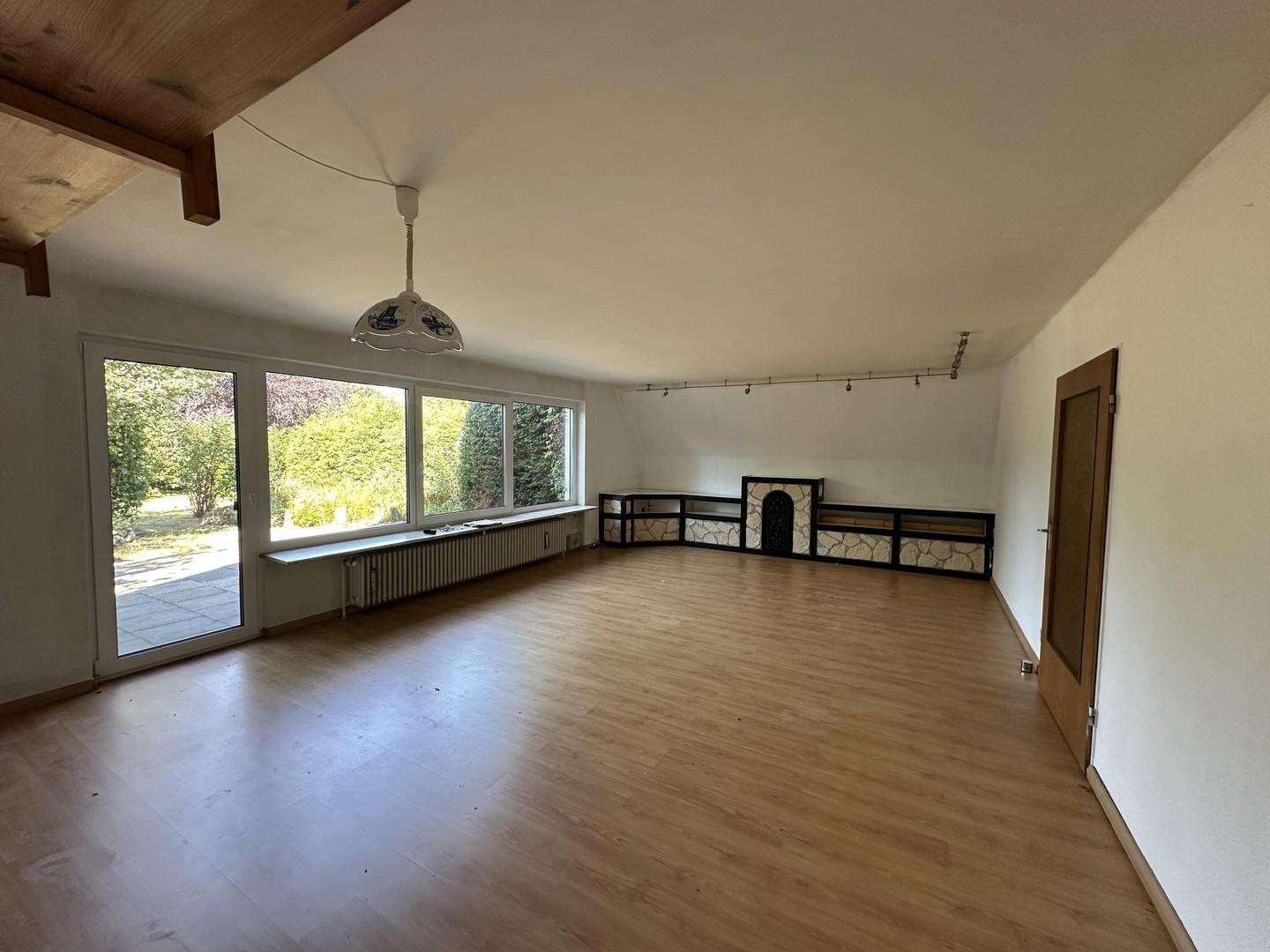 Wohnzimmer Ansicht 2
