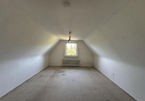 Schlafzimmer 2 DG