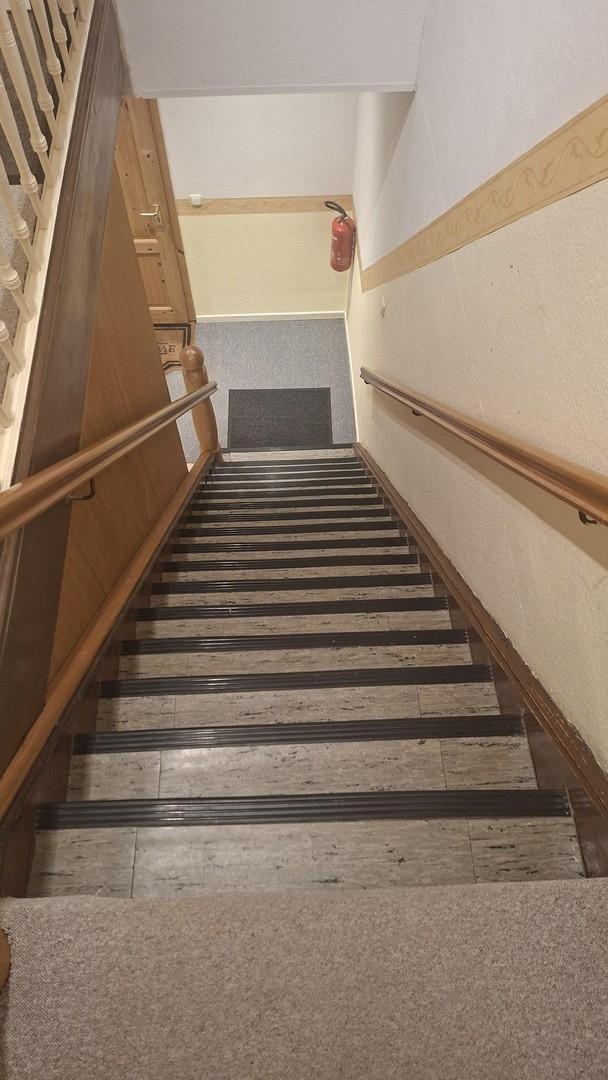 Treppe aus der Wohnung