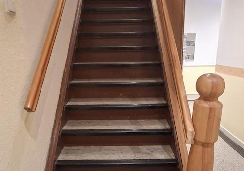 Treppe zur Wohnung