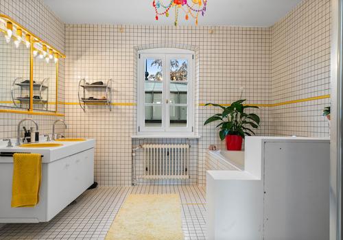 Badezimmer EG