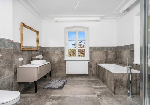 Badezimmer OG