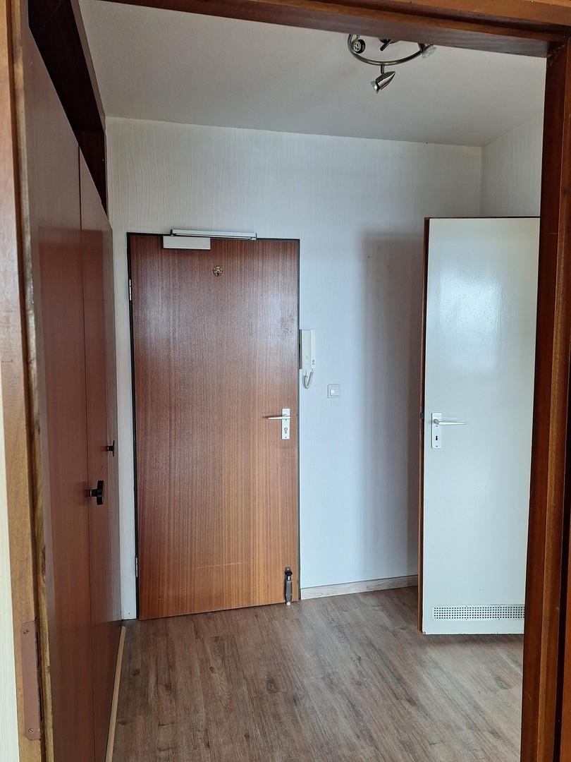 Flur mit Einbauschrank
