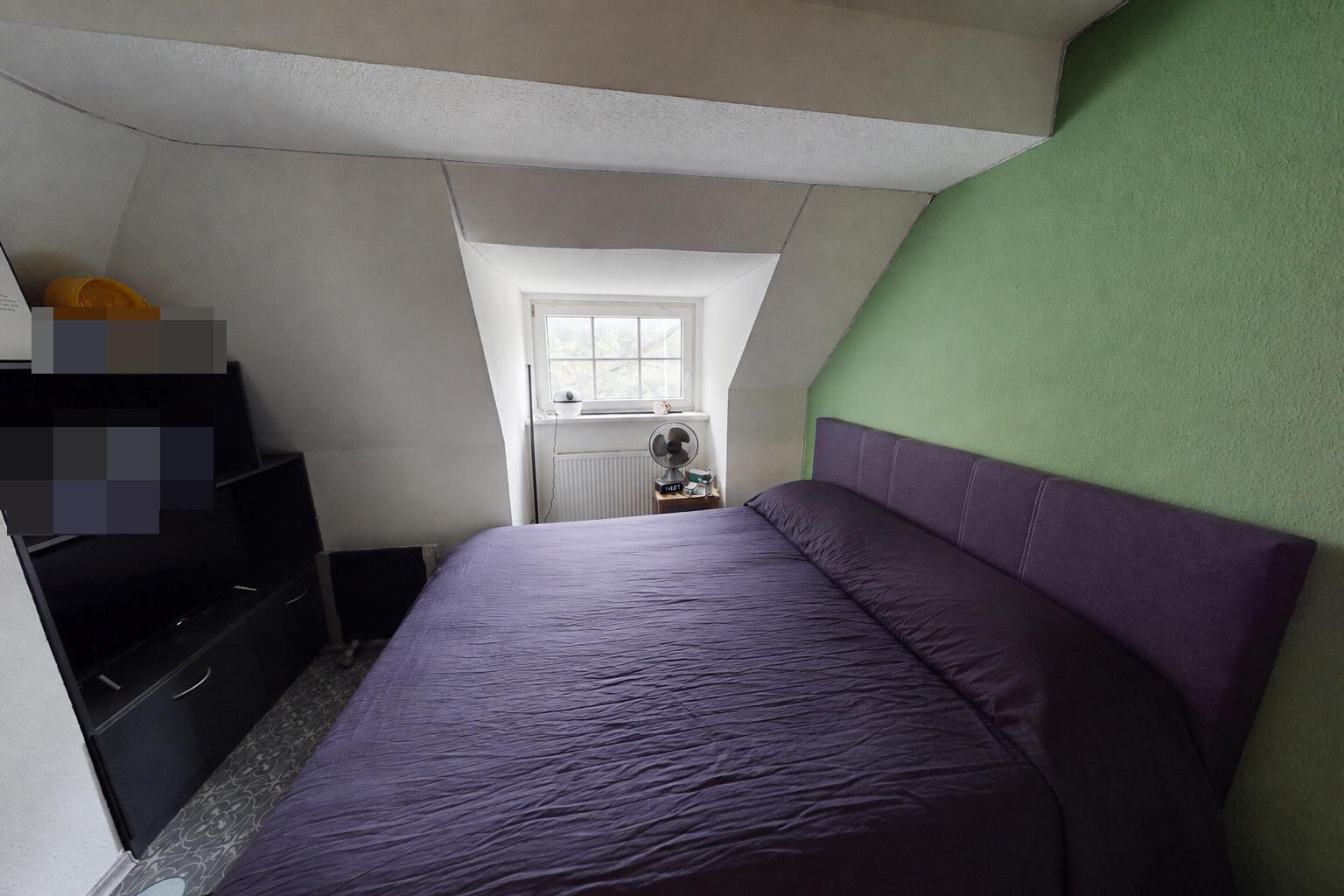 Wohnung 2 Obergeschoss rechts - Schlafzimmer