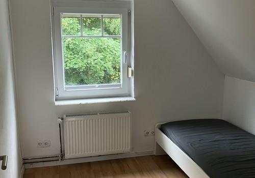 2. Schlafzimmer DG
