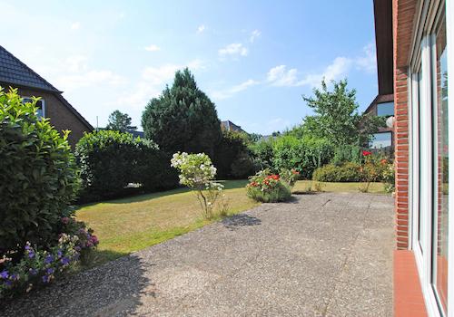 Terrasse und Garten