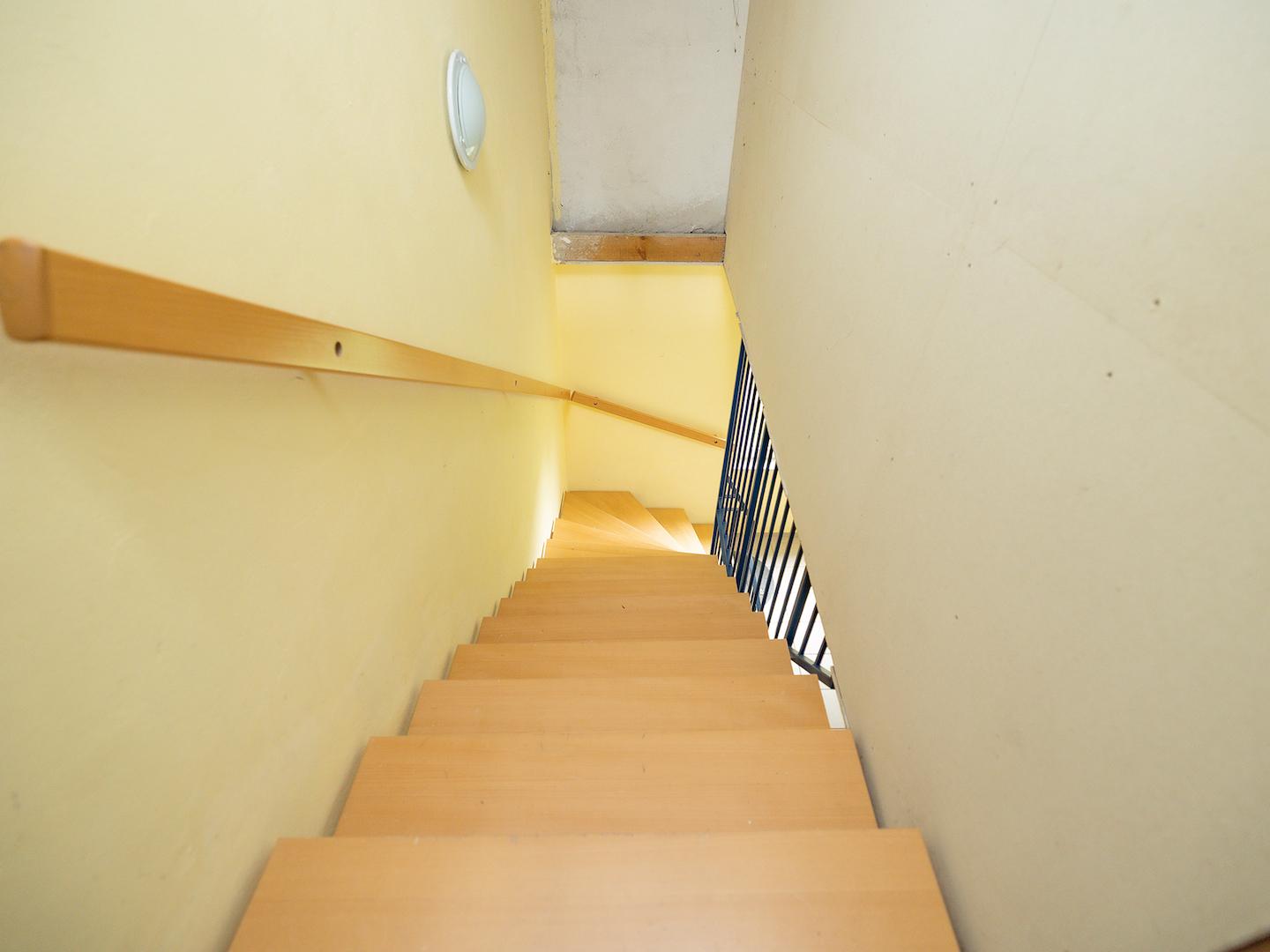 Treppenaufgang Spitzboden