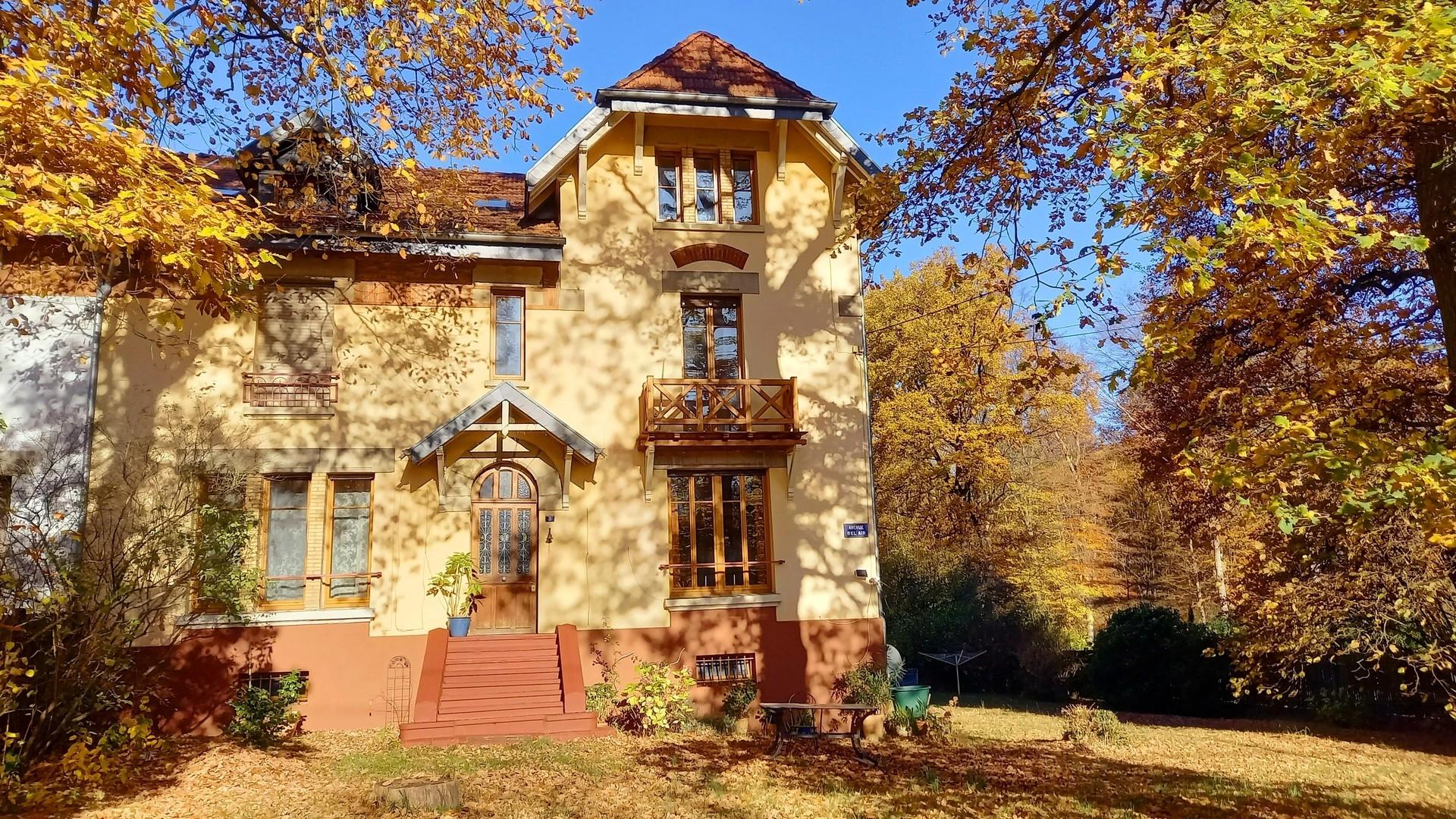 Südseite und Garten